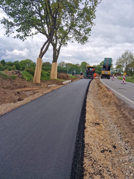 Asphaltierung-Radweg-1-4